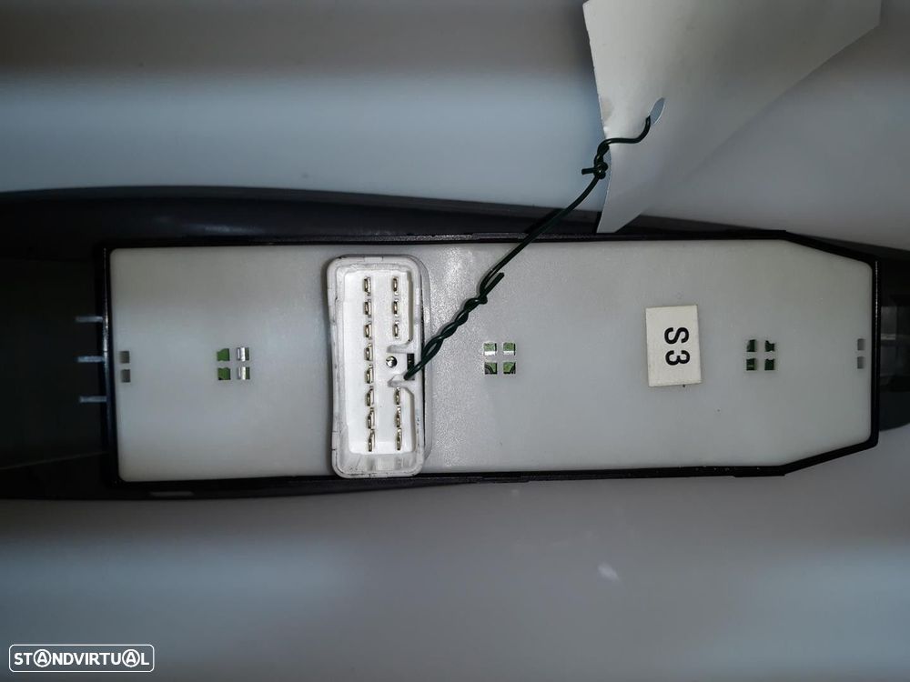 COMANDO ELEVADOR DE VIDRO FRONTAL ESQUERDO CHEVROLET LACETTI 2008 - 3