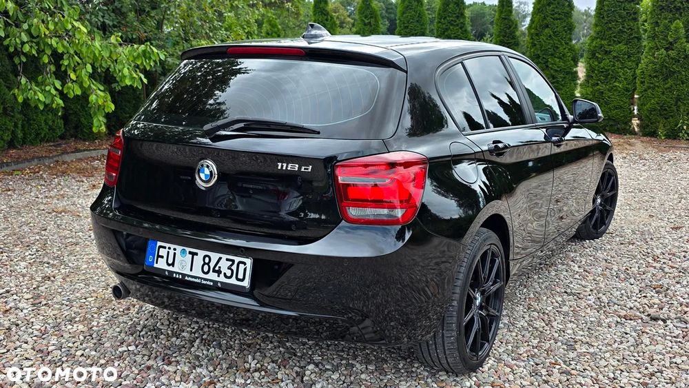 BMW Seria 1 118d DPF - 11