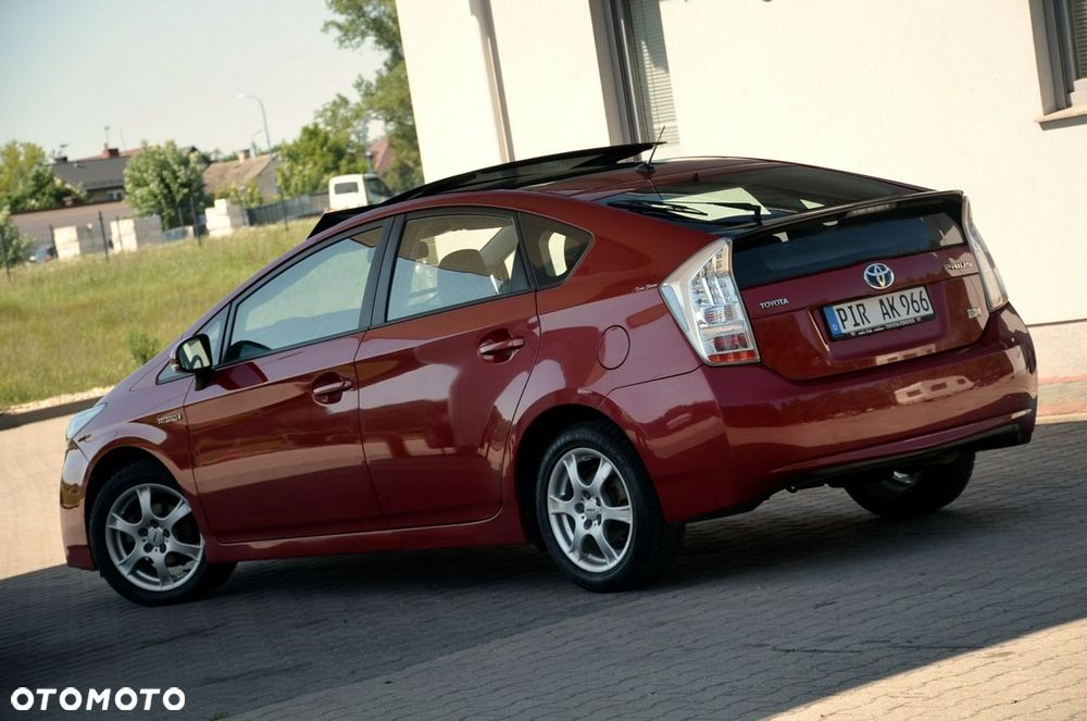 Toyota Prius - 13