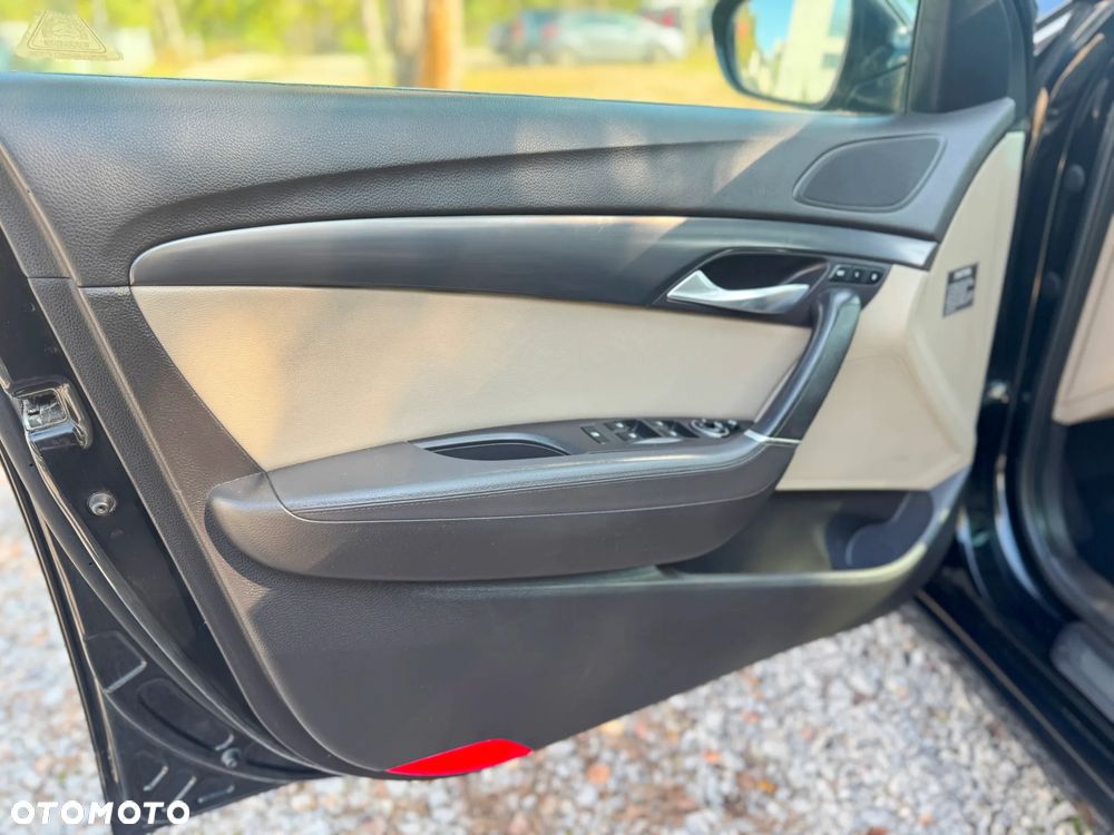 Hyundai i40 i40cw 1.7 CRDi Automatik Premium - 25