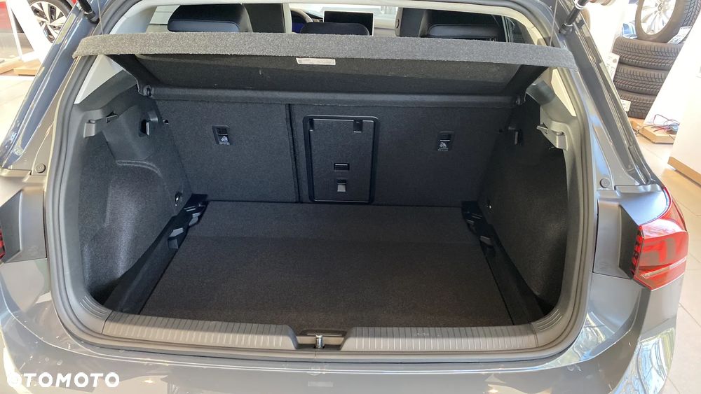 Volkswagen Golf 1.5 eTSI mHEV Life Plus DSG - 23