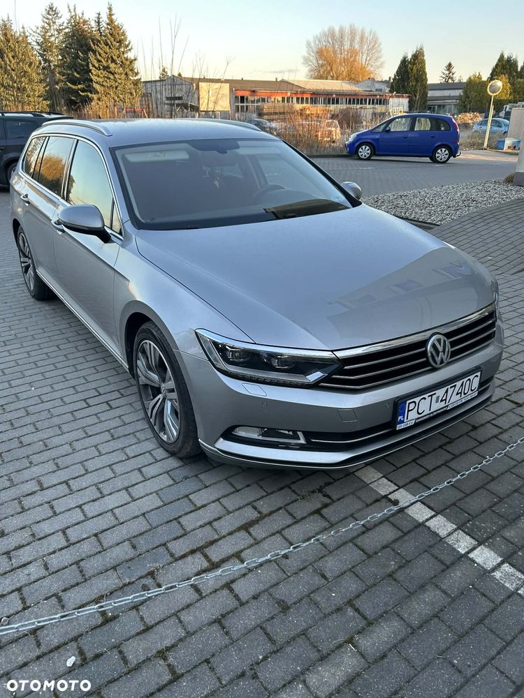 Volkswagen Passat 1.6 TDI SCR DSG Comfortline - 3