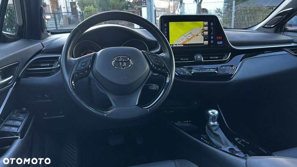 Toyota C-HR - 17