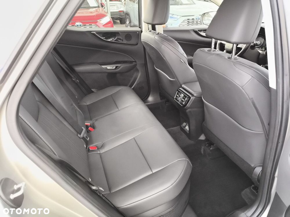 Lexus NX 350h Business AWD - 11