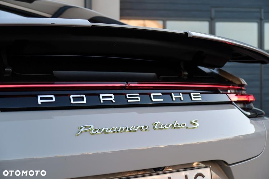 Porsche Panamera Turbo S E-Hybrid GPF - 14