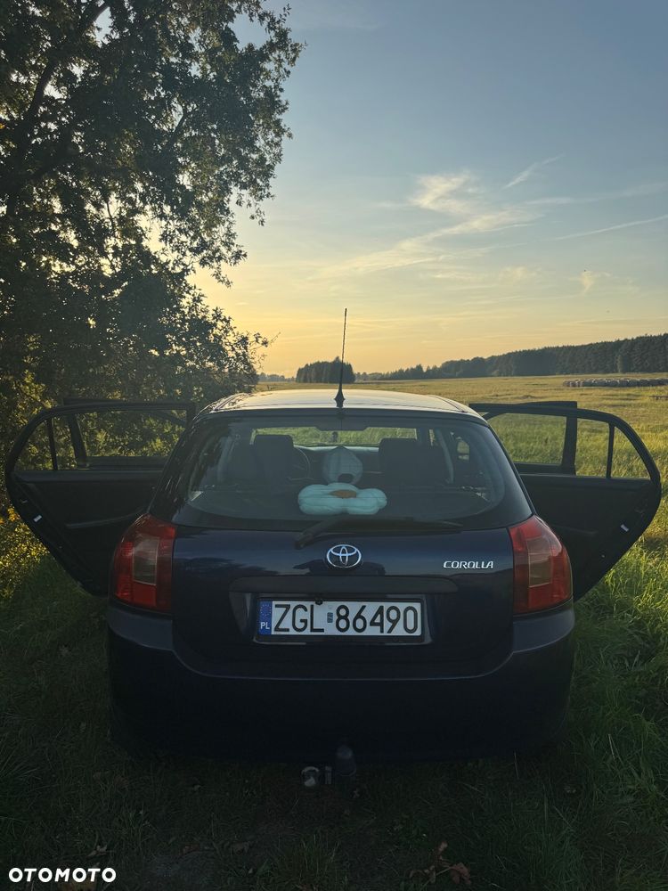 Toyota Corolla - 8