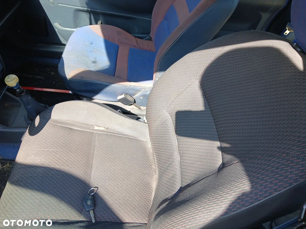 PEUGEOT PARTNER I KMHC fotel fotele kanapa deska kokpit podsufitka boczek boczki klamka - 7