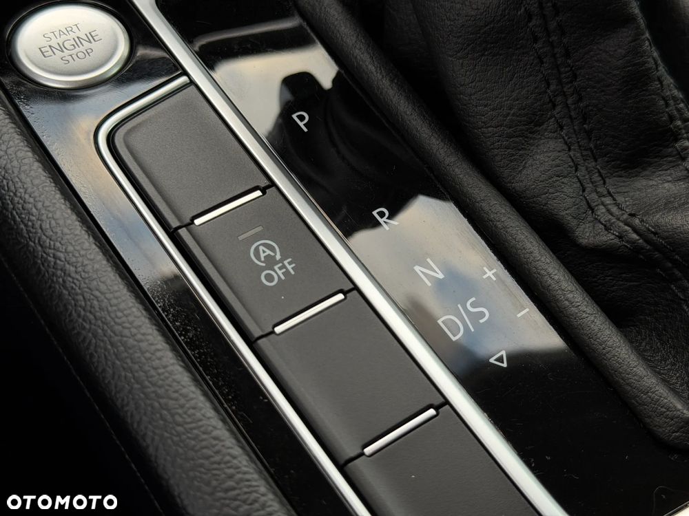 Volkswagen Arteon 2.0 TSI Elegance DSG - 21