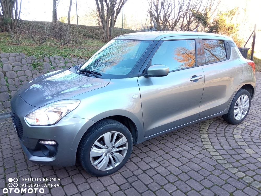 Suzuki Swift 1.2 Premium - 1