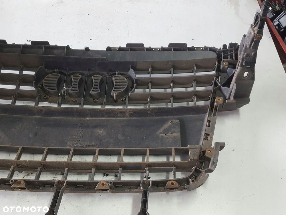 AUDI A5 8T 07-11r S-LINE ATRAPA GRILL 8T0853651E - 7