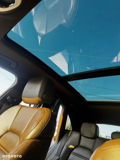 Porsche Macan - 16