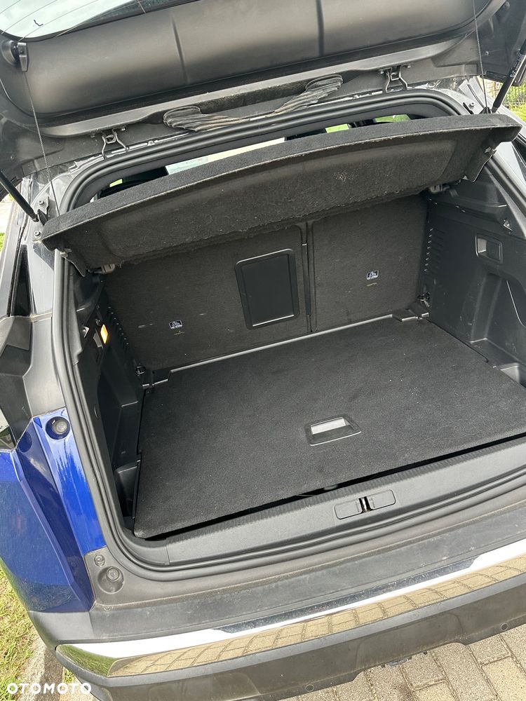 Peugeot 3008 1.2 PureTech GPF Active S&S - 11