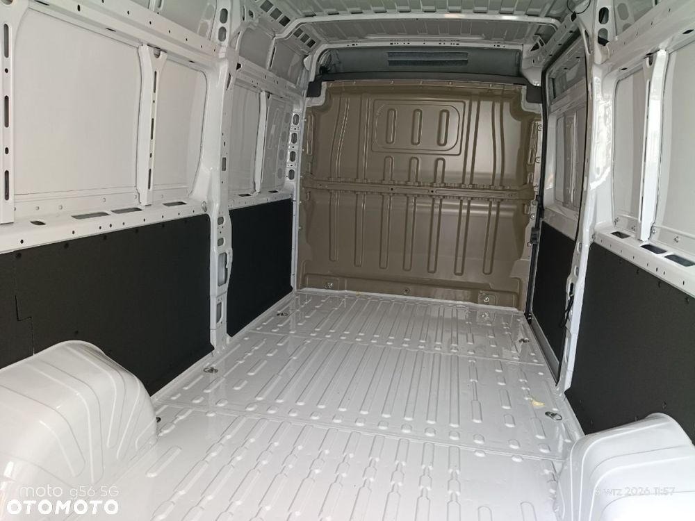 Opel MOVANO - 17