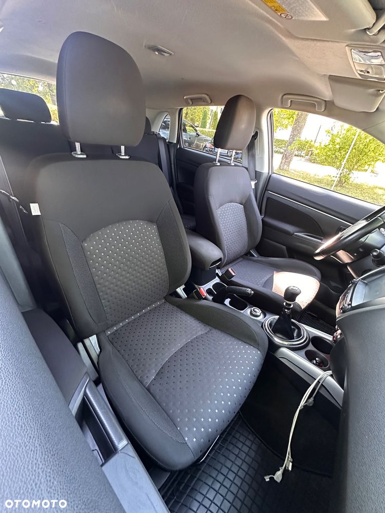Mitsubishi ASX 1.8 DI-D 4WD Instyle - 33