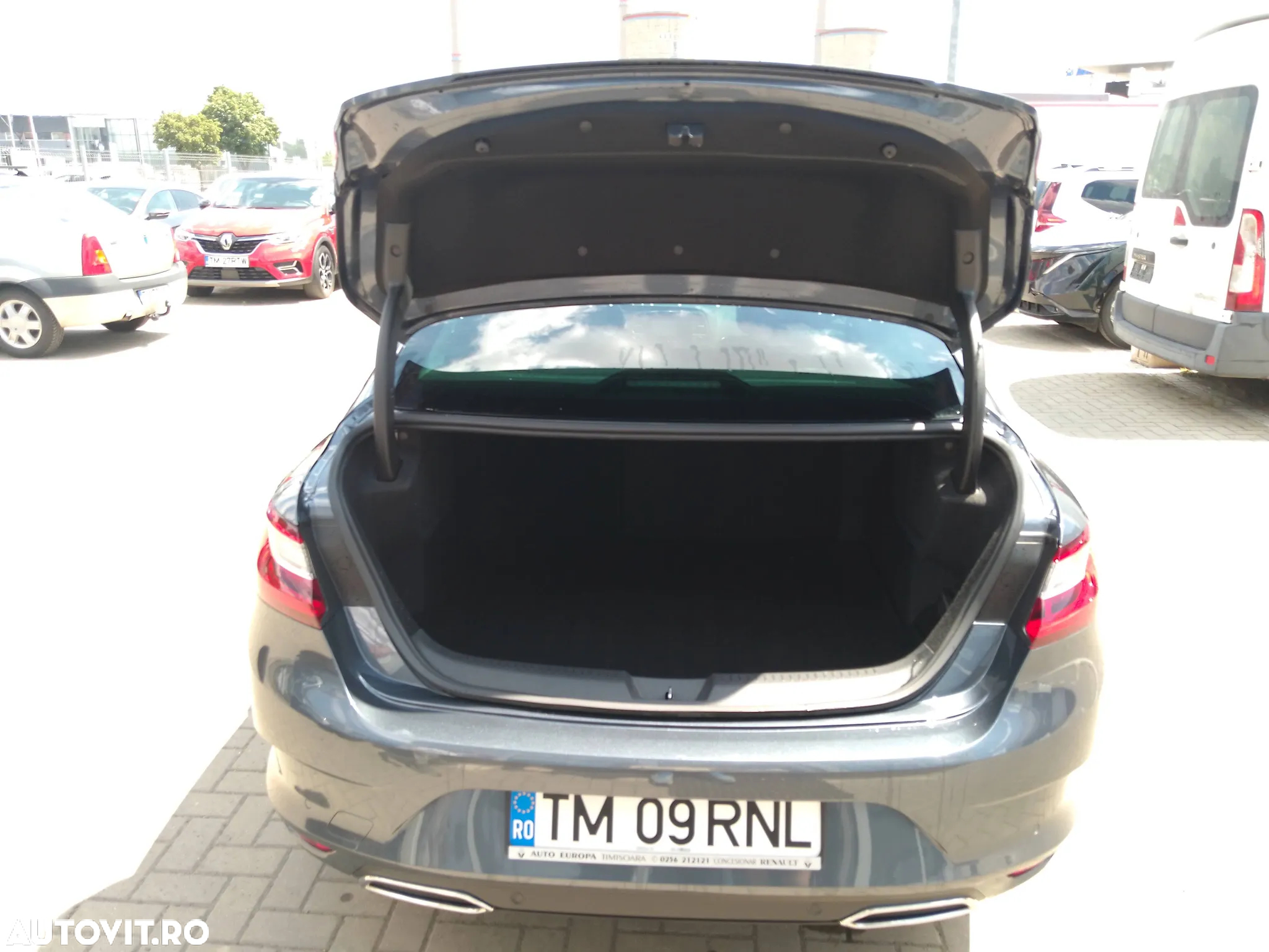 Renault Megane TCe GPF Intens - 6