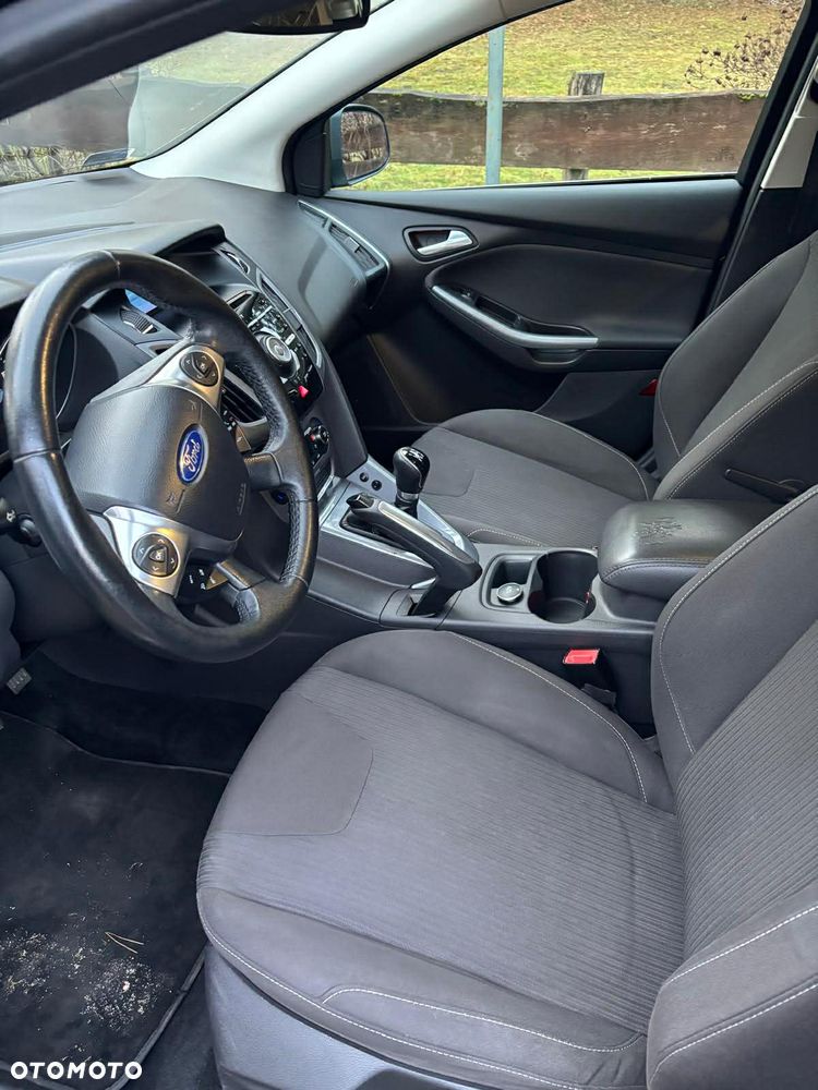 Ford Focus 1.6 Trend - 6