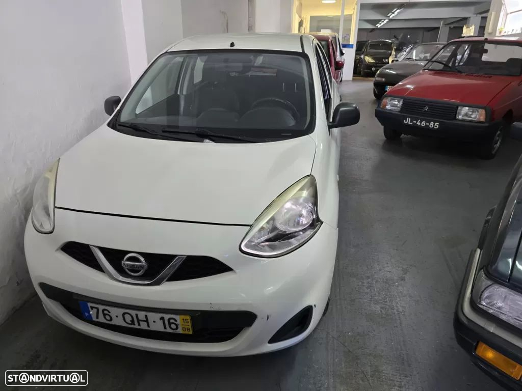 Nissan Micra 1.2 Tekna Premium Exterior White - 2