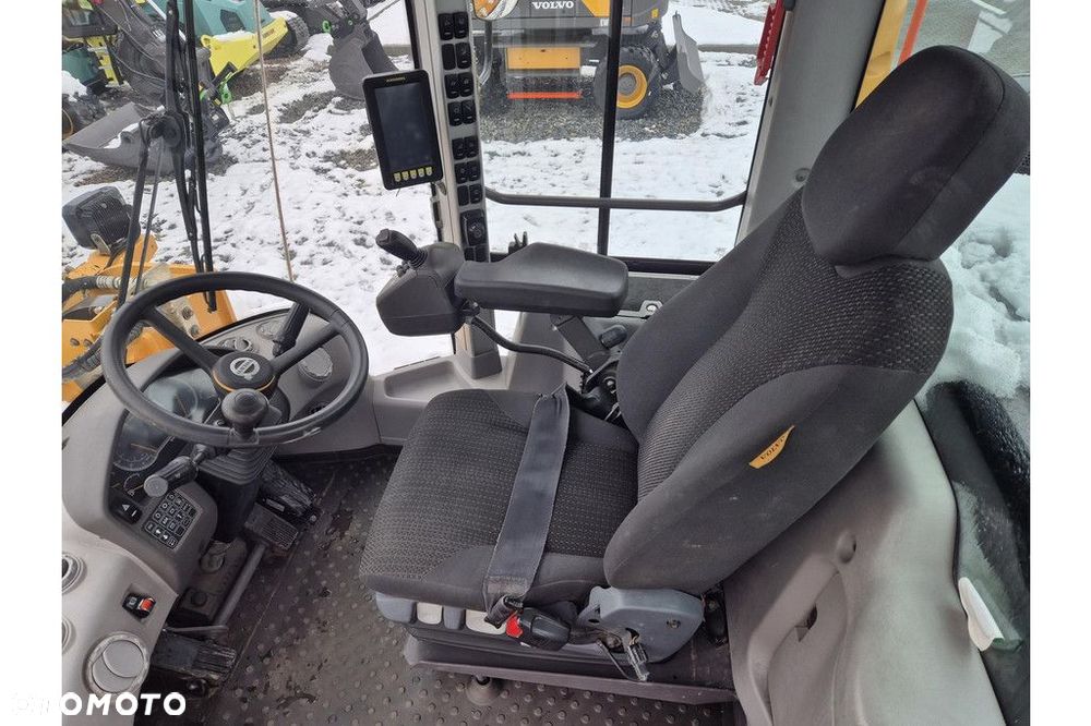Volvo L 180 H - 21