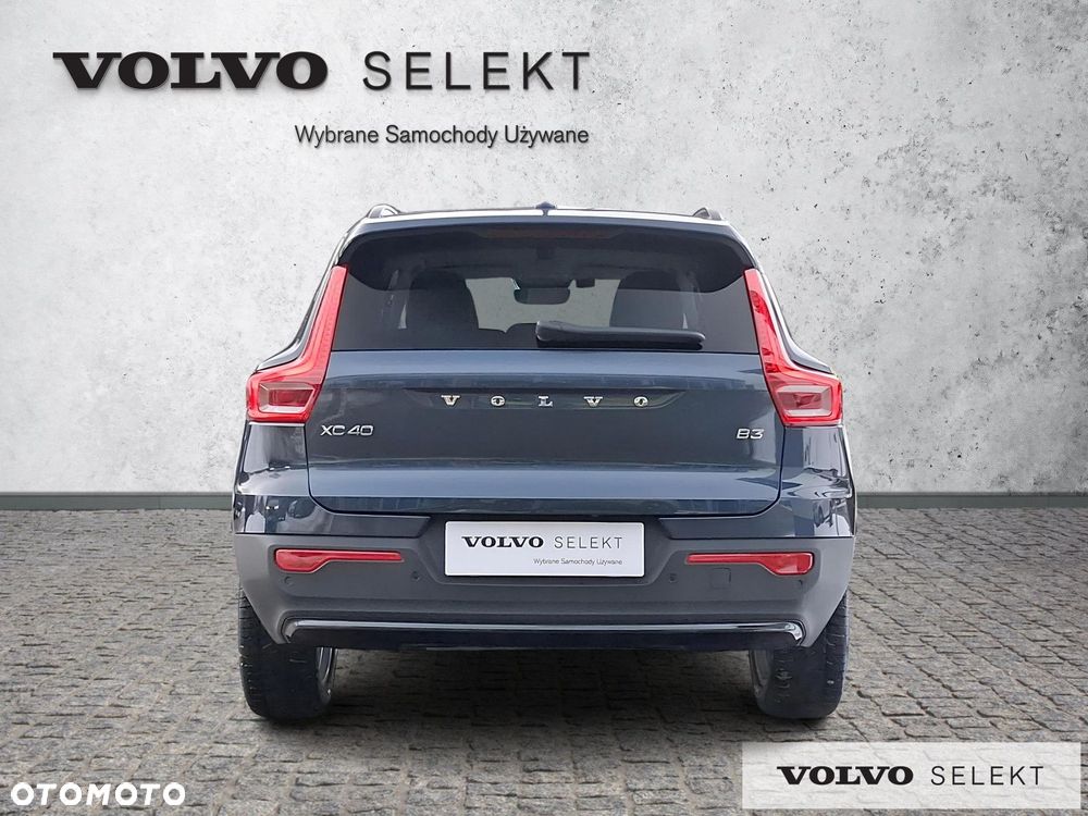 Volvo XC 40 - 5