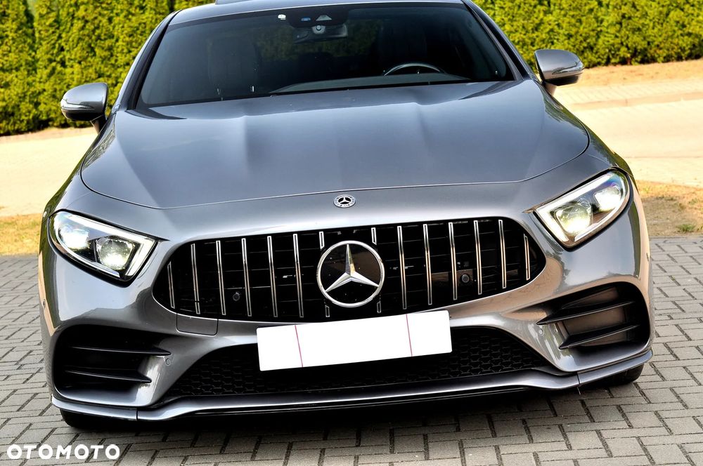 Mercedes-Benz CLS 300 d 4Matic 9G-TRONIC AMG Line - 2