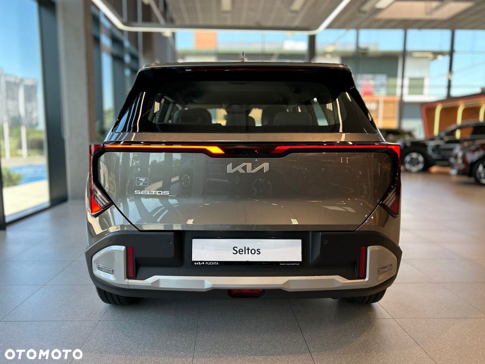 Kia Seltos - 8