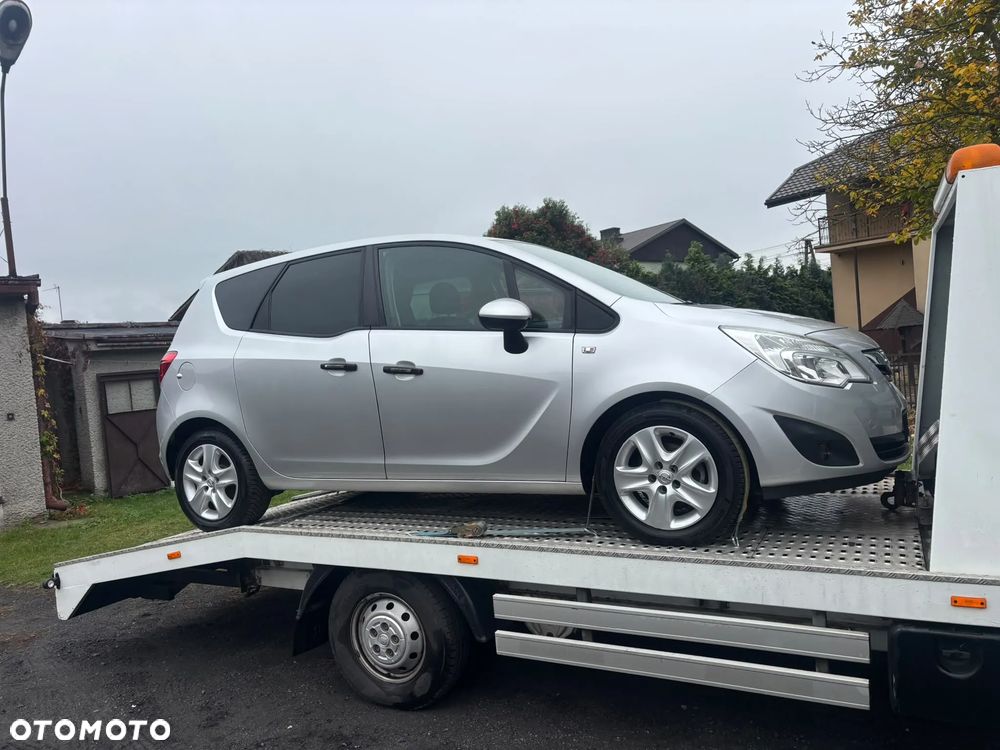 Opel Meriva - 1