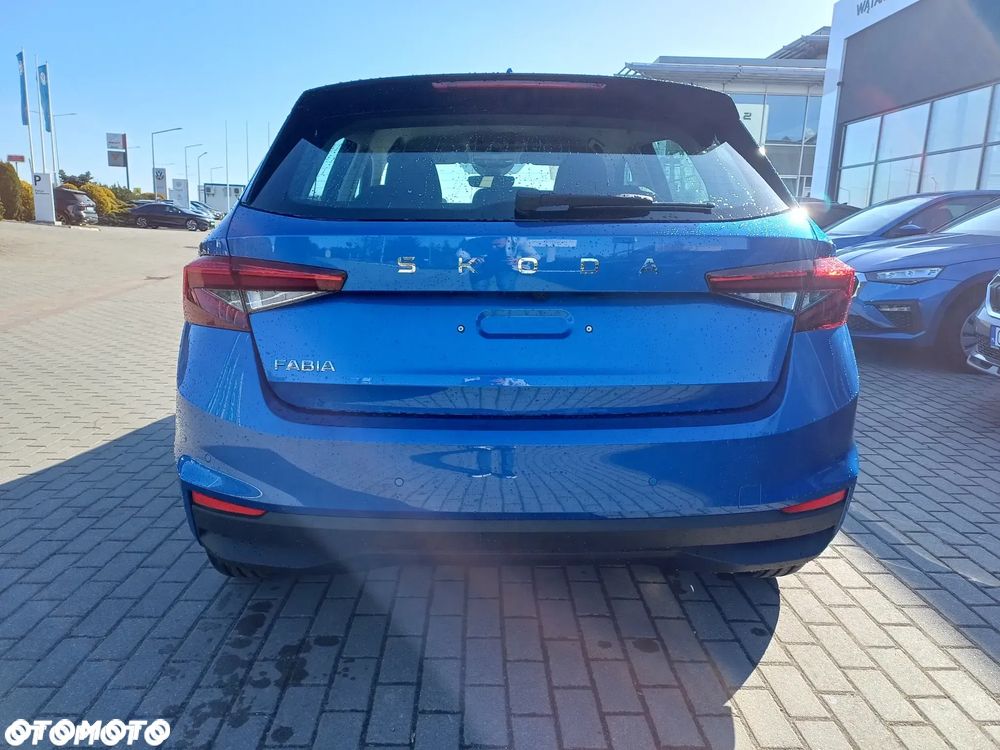Skoda Fabia 1.0 TSI Drive DSG - 8