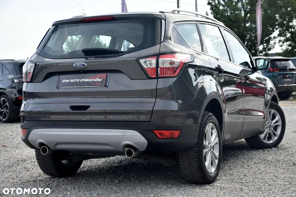 Ford Kuga 2.0 TDCi 4x4 Titanium - 9
