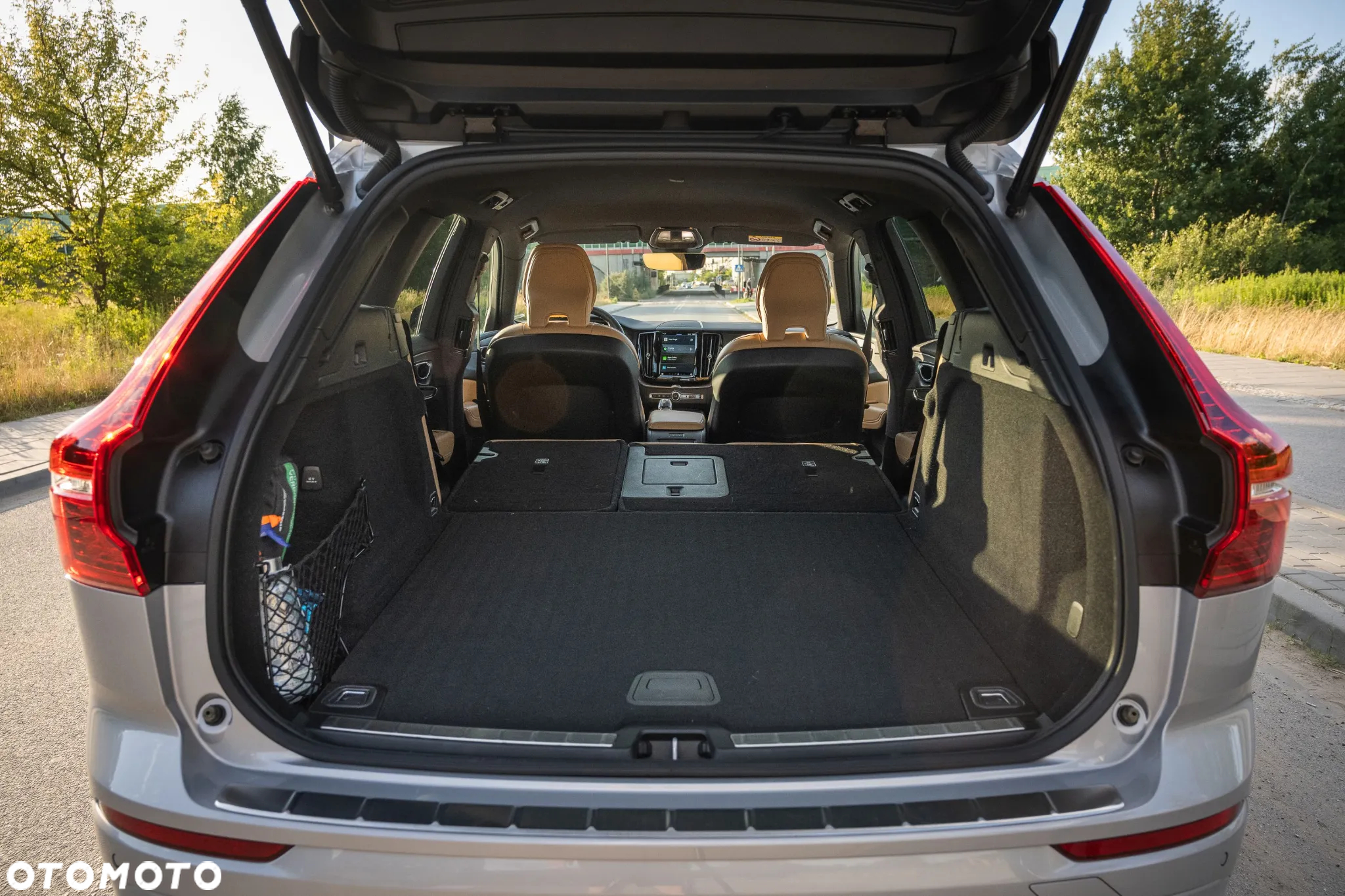 Volvo XC 60 B5 B AWD Plus Dark - 36