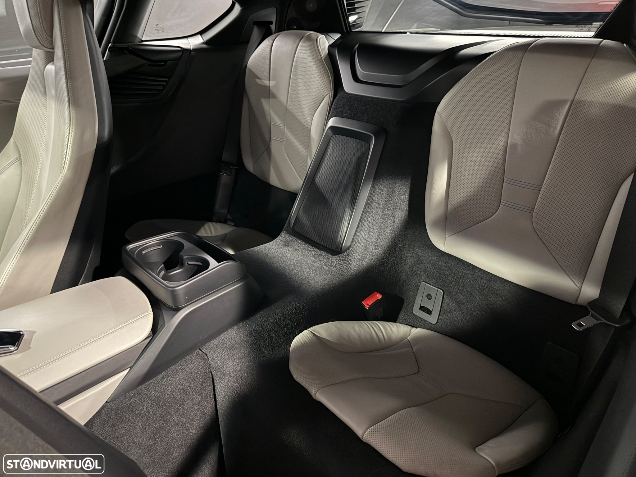 BMW i8 Standard - 59