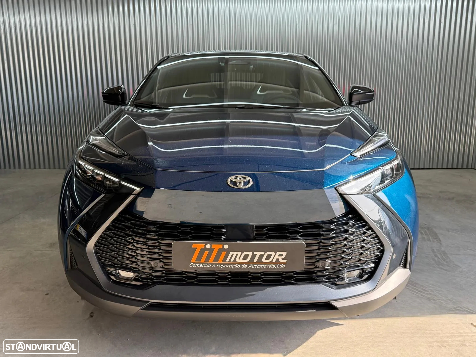 Toyota C-HR 1.8 Hybrid Lounge - 2