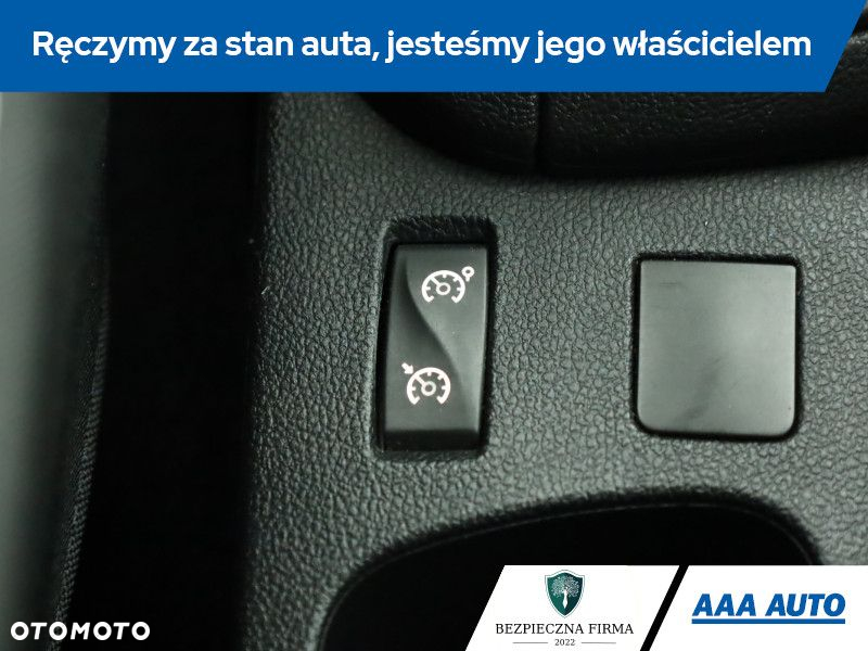 Renault Clio - 16