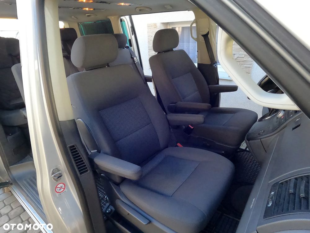 Volkswagen Multivan L1 - 18