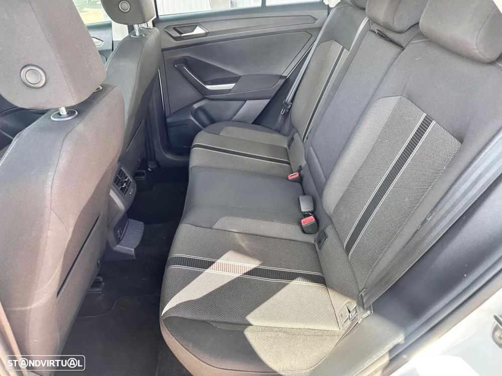VW T-Roc 1.0 TSI - 14