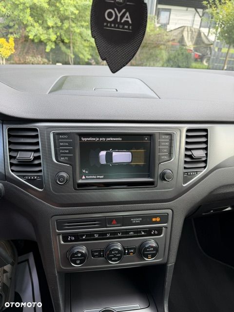 Volkswagen Golf - 29