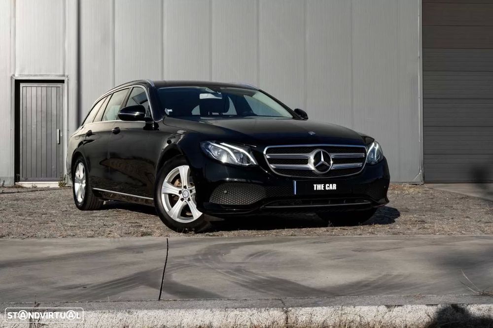 Mercedes-Benz E 220 BlueTEC Avantgarde Auto. - 1