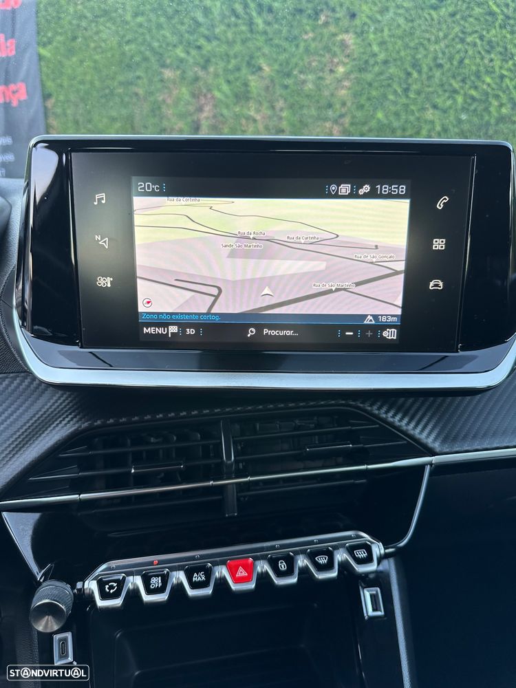 Peugeot 2008 PureTech 130 EAT8 Active - 9