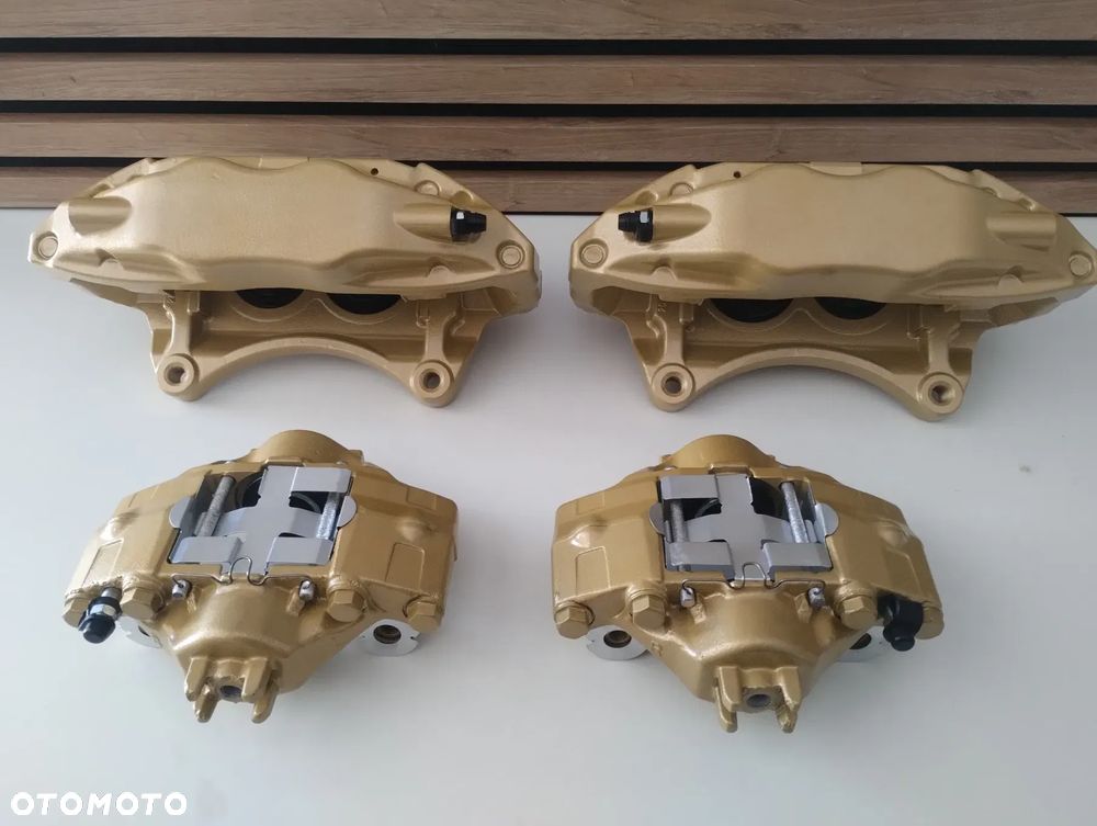Zaciski przód Subaru impreza WRX - 2