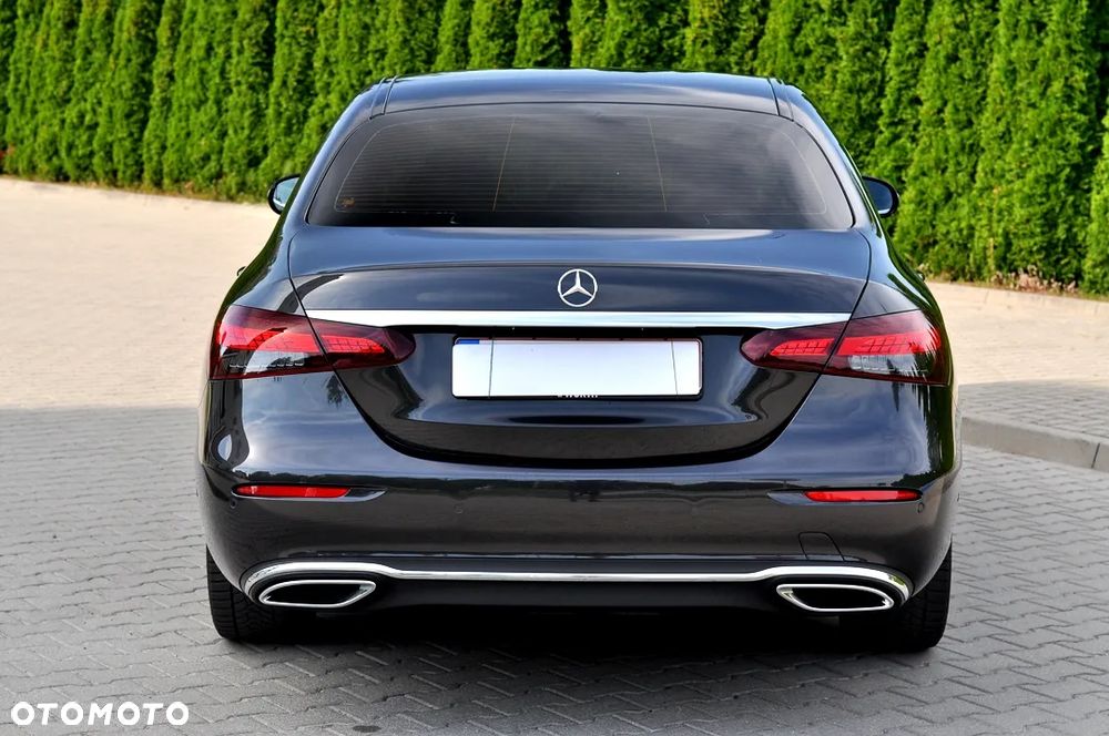 Mercedes-Benz Klasa E 220 d 9G-TRONIC - 5