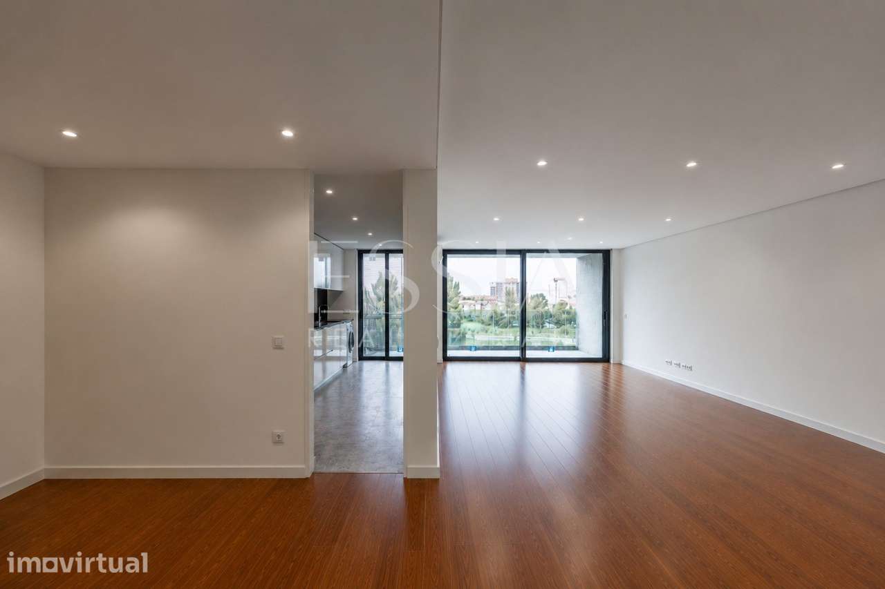 Apartamento T3 com Varanda no Varandas do Foco - Grande imagem: 2/28