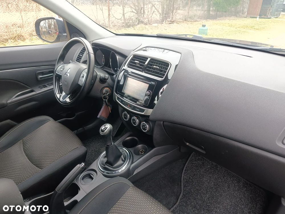 Mitsubishi ASX 1.6 Instyle NAVI AS&G - 14