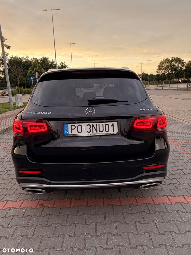 Mercedes-Benz GLC 220 d 4-Matic - 4