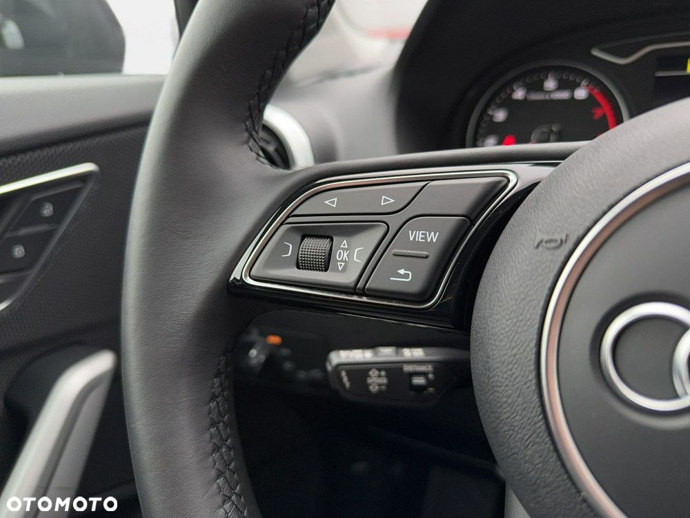 Audi Q2 - 19