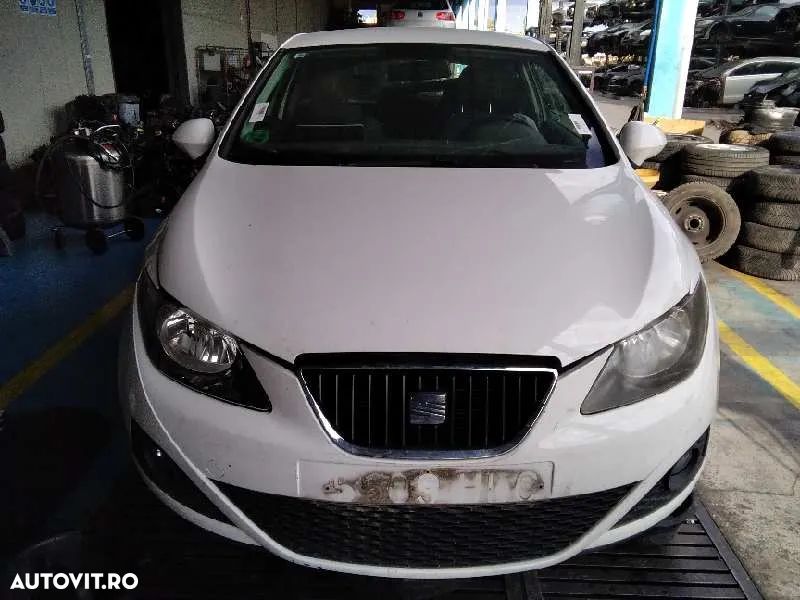 Dezmembrez Seat Ibiza 2011 - 1