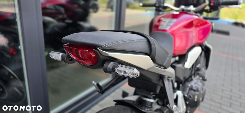 Honda CB - 19
