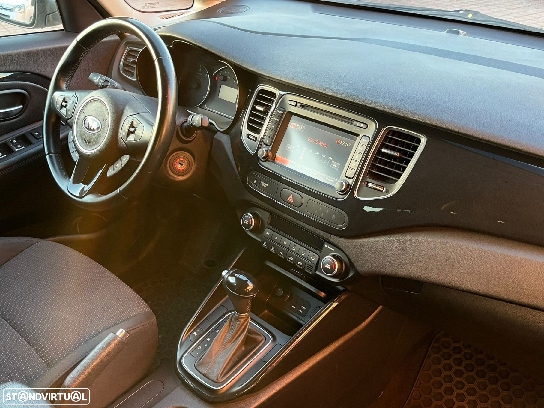 Kia Carens 1.7 CRDi ISG TX Aut. - 13