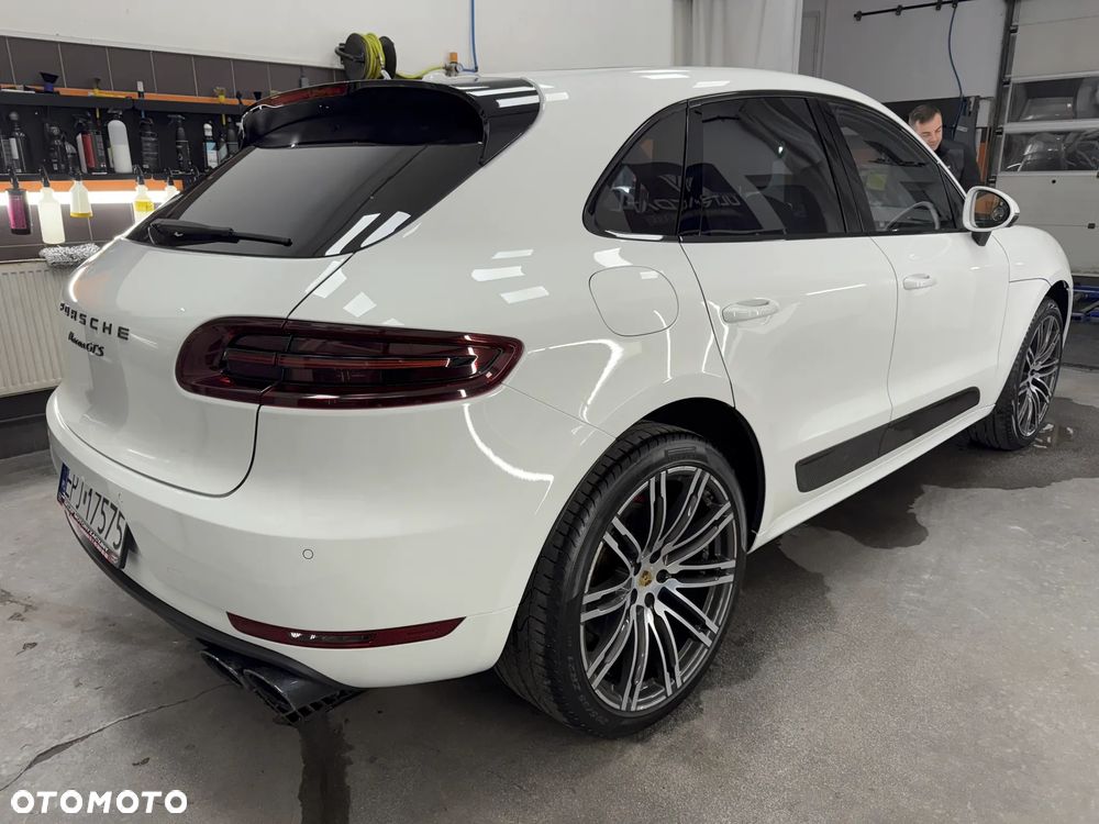 Porsche Macan GTS - 4