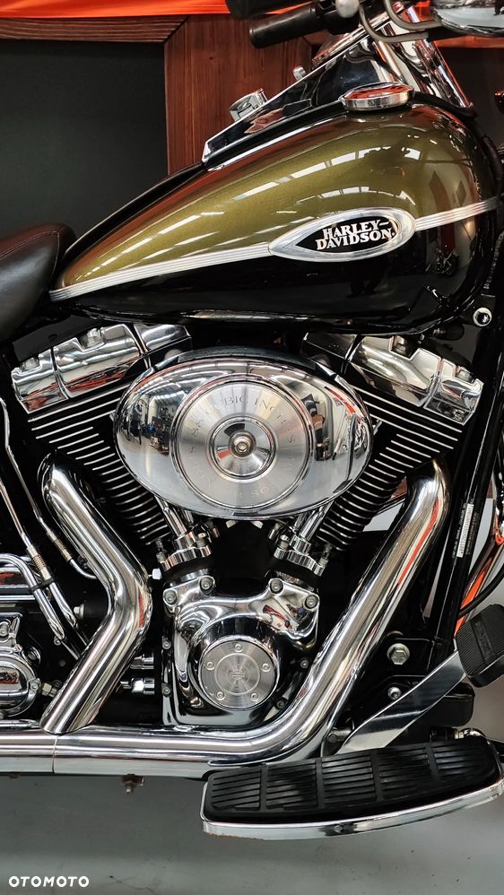 Harley-Davidson Softail Springer Classic - 15