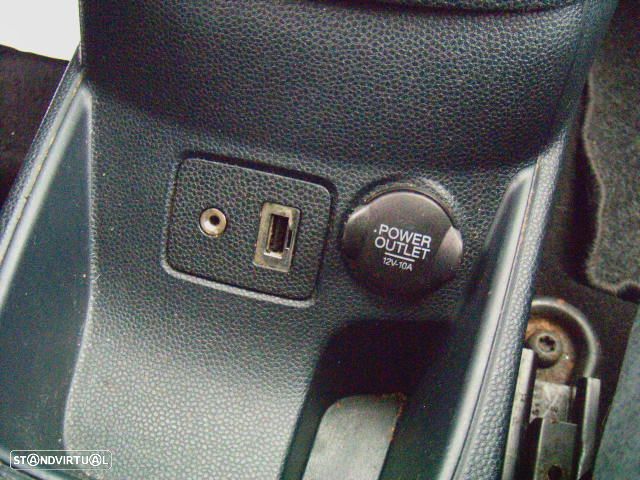 Ford Fiesta 1.4 TDCI Titanium - 20