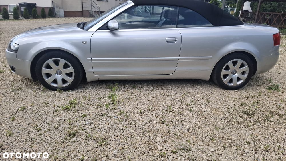Audi A4 Cabrio - 4